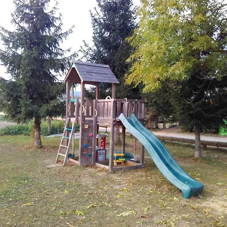 Na Farmě U Koní Appartamento Milesov (Pribram)